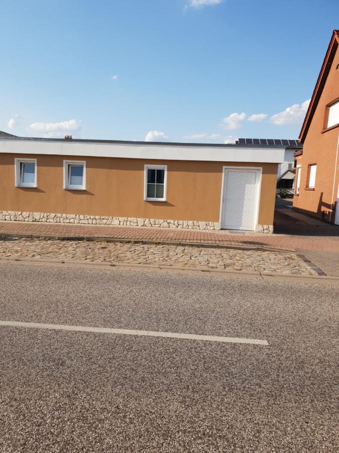 Tinas Ferienwohnung Hohendodeleben Dış mekan fotoğraf